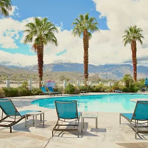 Resort Hampton & Cathedral, Cathedral City